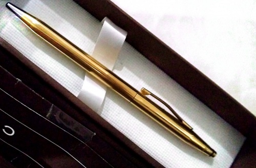 خودکار کراس طلایی بدنه طلای ۲۳